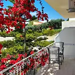 Blue Pebble Arillas Apartamento *