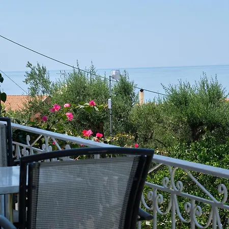 Angelos Aparts11 * Arillas (Corfu)